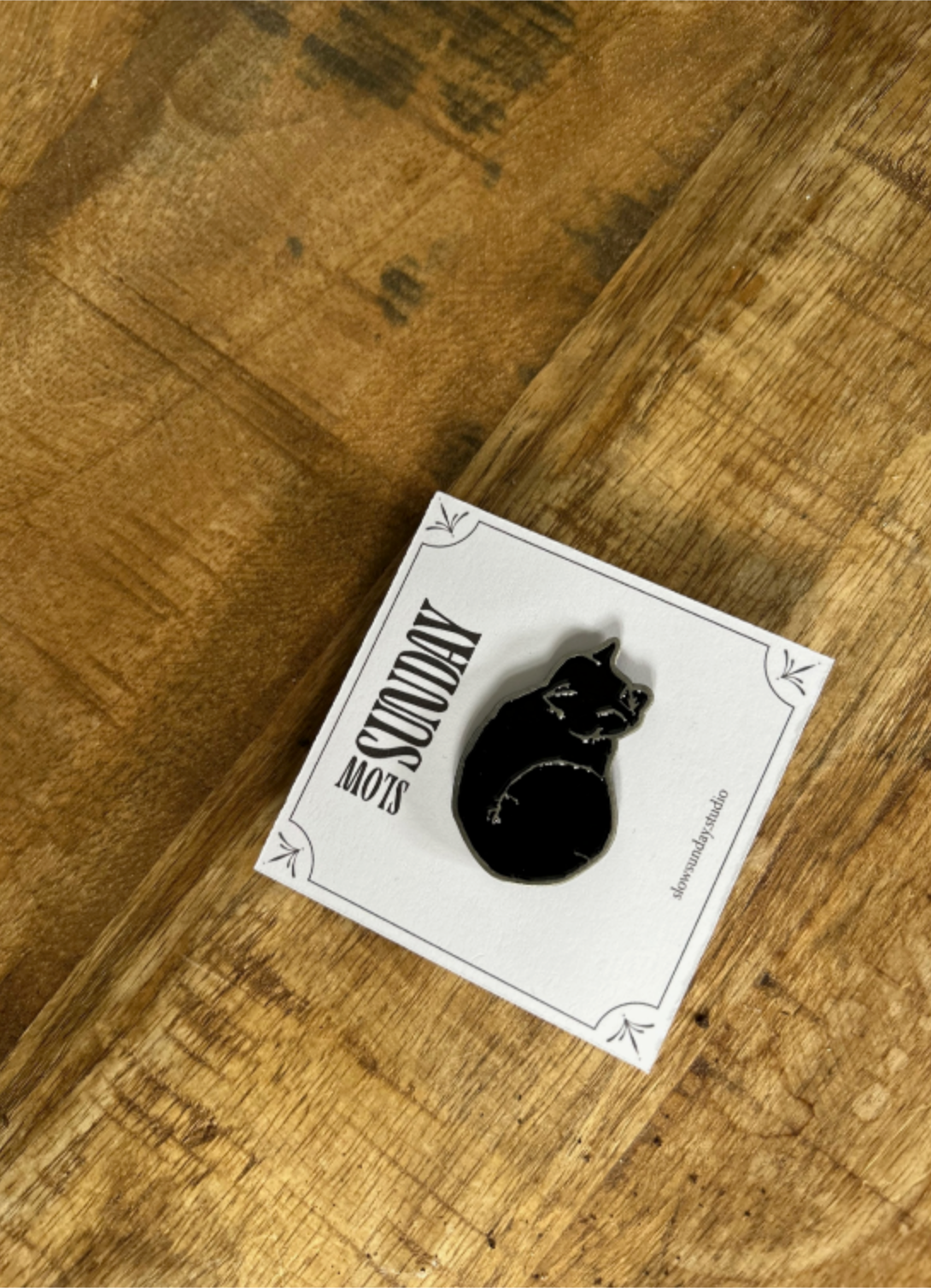 Sleepy Kitty Enamel Pin